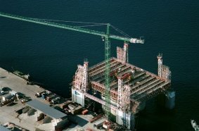 JASO Tower Cranes at the forefront of construction in ports and docks