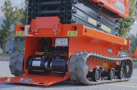Sinoboom launches all-electric and oil-free crawler mini-scissor lift 0407ET
