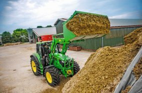 New 6M tractor series - powerful, fast, intuitive