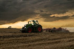 Makes the working day a pleasure. Fendt 800 Vario