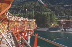 Ponte Valnit forms part of the redesign of the Airolo motorway junction as part of the second Gotthard road tunnel project.