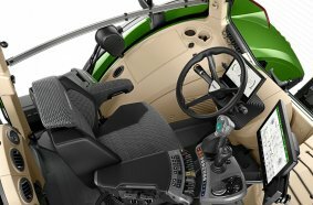 Makes the working day a pleasure. Fendt 800 Vario