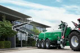 Samson unveils a new version of its TSB2 Trailing Shoe Boom