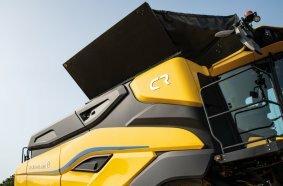 New Holland CR11