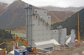The container-mobile GRAVEX processing concept is already proving its worth in high-alpine applications.