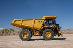 Cat® 775 Off-Highway Truck