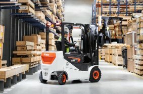 Bobcat Electric Forklift B25NS
