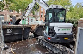 Dijkboom Bobcat E55 mini excavator