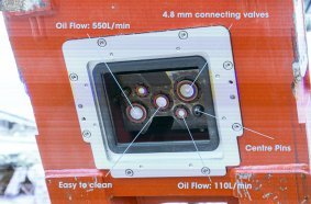 With 550 liters of oil flow per minute, high performance on demolition sites is guaranteed.