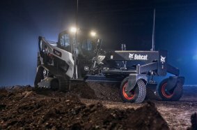 Bobcat T86 R-Series Compact Track Load