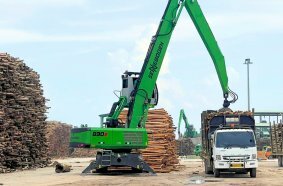 Indonesian paper mill with 9 material handling machines