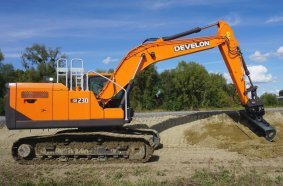 Successful Industry Demo for New Develon Series 9 Excavator