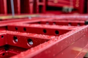The new MAXIMO panels are also coated with PERIskin in the plant, which makes the formwork elements even more durable.