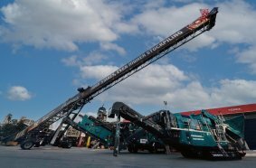 ProStack TW 36 150 Radial Conveyor and Powerscreen 1300x Maxtrak
