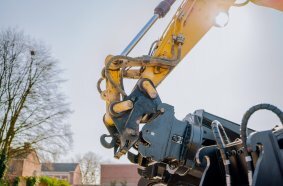 New Cat® Hydraulic Connecting CW Couplers For Excavators Deliver Fast And Safe Attachment Changes With Less Spillage