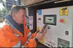 Paul Holder, Hire Fleet Manager, Blue Machinery Southern using Ask Terex technology to assist him with setting up a crusher for a customer.