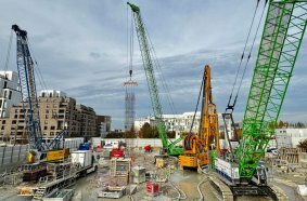 Three SENNEBOGEN cranes