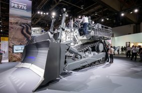 Introducing the PR 776 G8, the latest generation of Liebherr’s flagship 70-tonne mining dozer.