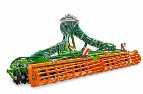 Catros+ 7003-2 pro with slurry spreader and hoses ex works