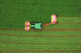 Perfect ground tracking for clean and tidy mowing