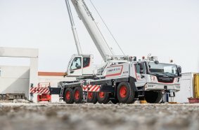 New look – LICCON3 cranes from Liebherr can be identified by the new cab design.