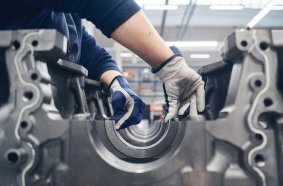 Volvo Penta supports digital infrastructure with data center power solutions