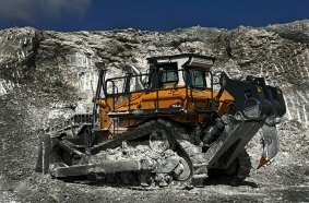 Focus on efficiency: the Liebherr PR 766 undertaking tough tasks.