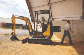New Electric Mini Excavator and Mini Track Loader from New Holland Construction Expand Jobsite Possibilities