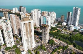 Smart Climbing Solutions Enable Efficient High-Rise Construction