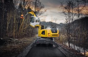 The Liebherr LH 22 M Industry material handler is perfect for use in tree care and the timber industry in combination with the corresponding attachments.