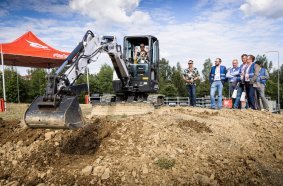 Bobcat E35 Operate by wire