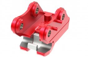 The additional safety claw does not enclose the shaft until the locking bolts are extended.