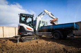 Bobcat E27z compact excavator