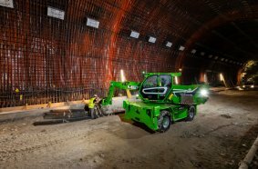 Merlo introduces ROTO16 and ROTO18: innovation, performance and operating comfort in compact rotating telehandlers