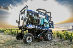 New Holland Straddle Tractor TE6 Range
