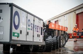 Osprey successfully completed the first known electric SPMT transport operation in the United Kingdom using TII SCHEUERLE's electric PowerPack Unit (ePPU).