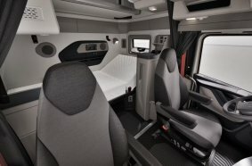 Volvo VNX