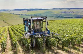 New Holland Straddle Tractor TE6 Range