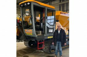 Thomas Möhle with his Mastenbroek CT12