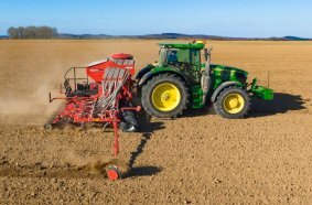 Mounted min-till seed drills MEGANT 722 R and 802 R