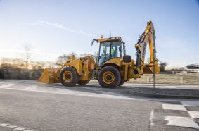 The two models 906G and 908G, now have a max speed of 40 km/h, which means that all models in the new G-series can be 40 km/h road-approved (regional dependant). <br> Image source: Hydrema Group