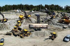 Liebherr will showcase the T 60-9s telescopic handler with environmentally friendly HVO drive and smart assistance functions at Ecomondo 2023.