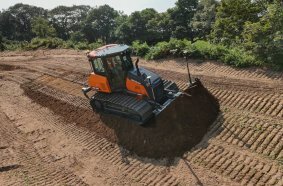 Develon and Leica Geosystems Expand 3D Machine Control Options for DD130-7 Dozer