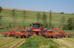 Quad-rotor rake GA 14231