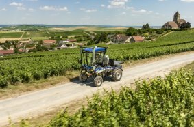 New Holland Straddle Tractor TE6 Range