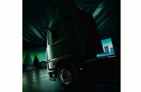 Electric diversity expands: Mercedes-Benz Trucks introduces new members of the eActros family