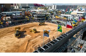 Caterpillar´s 2023 Festival Ground exhibit, Operator Stadium.