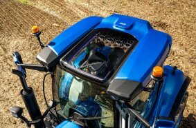 New Holland T7 Methane Power LNG