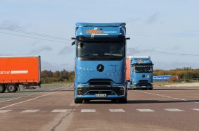 Transports Vallée in France is investing in the future: First Mercedes-Benz eActros 600 and 62 Actros L with ProCabin