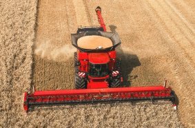 New G500V VariCut headers boost Case IH combines’ performance